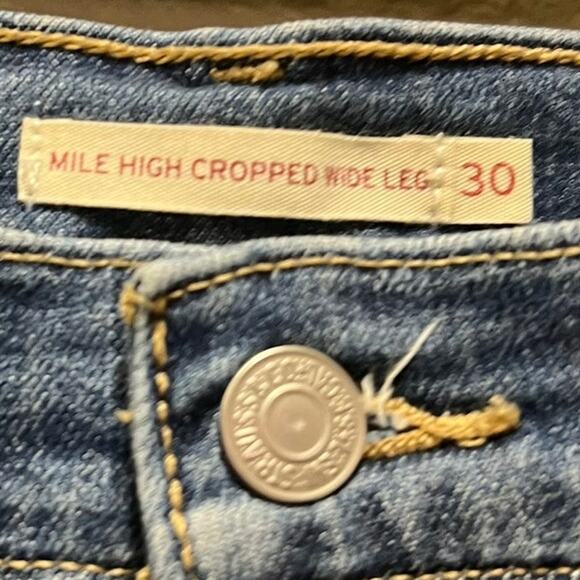 Levi's Mile High Cropped Wide Leg Denim Jeans Size 30 Dark Wash Red Stripe - Picture 6 of 11